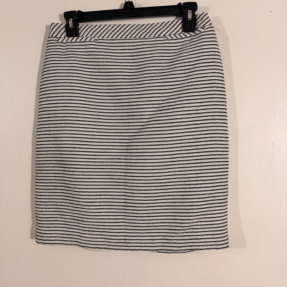 Halogen Pencil Skirt Womens 8 Ivory Black Striped  Textured Tweed